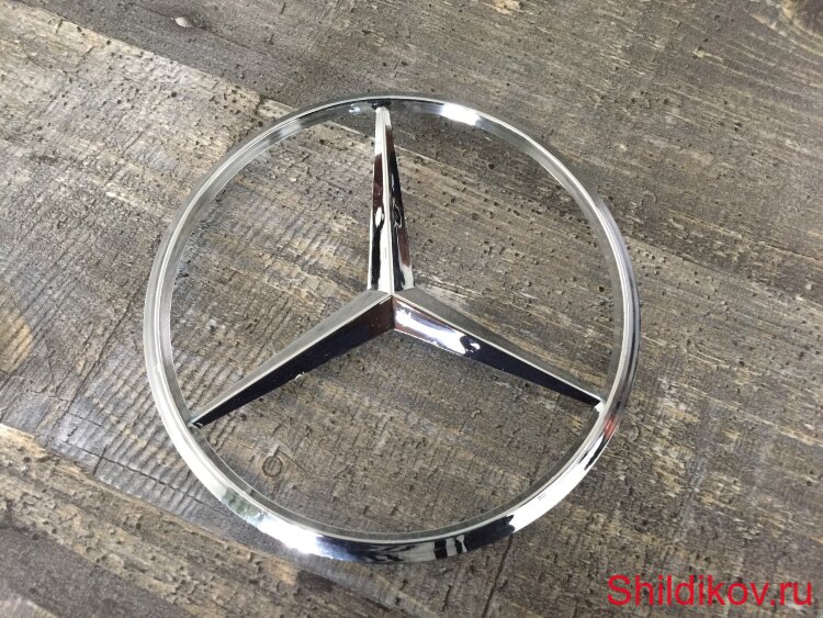 Эмблема Mercedes-Benz (средняя)
