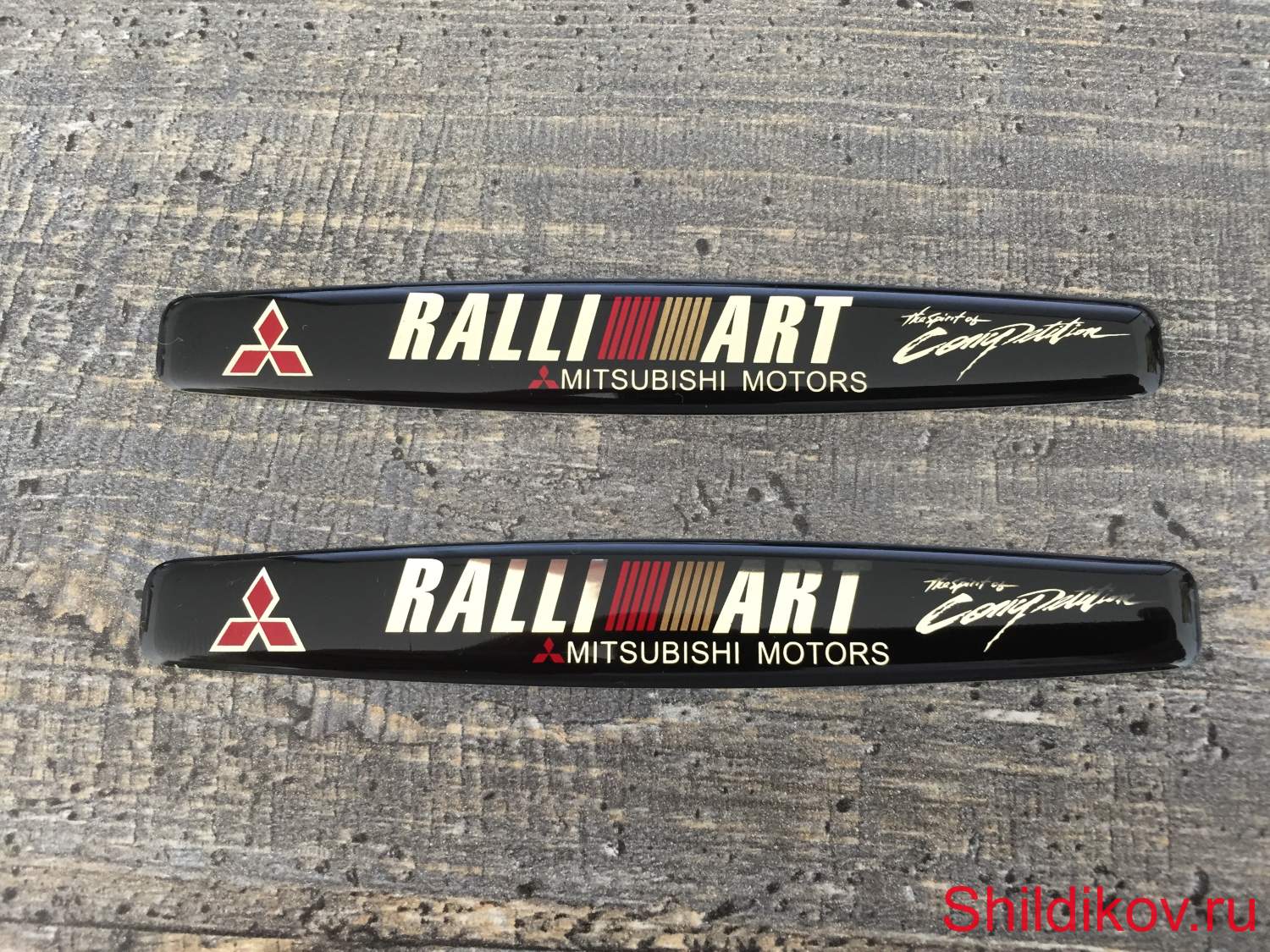 Шильдики RALLI__ART mitsubishi motors